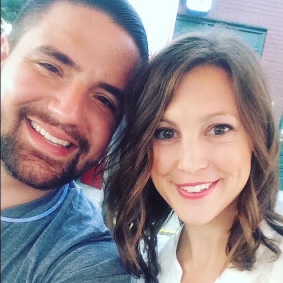 Meet your Posher, Cali - Picture 1 of 4