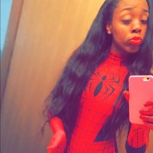 Meet your Posher, Danielle