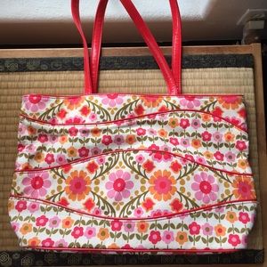 Folkloric Vera Bradley Tote! Great condition!