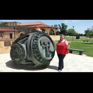 Meet your Posher, Jane