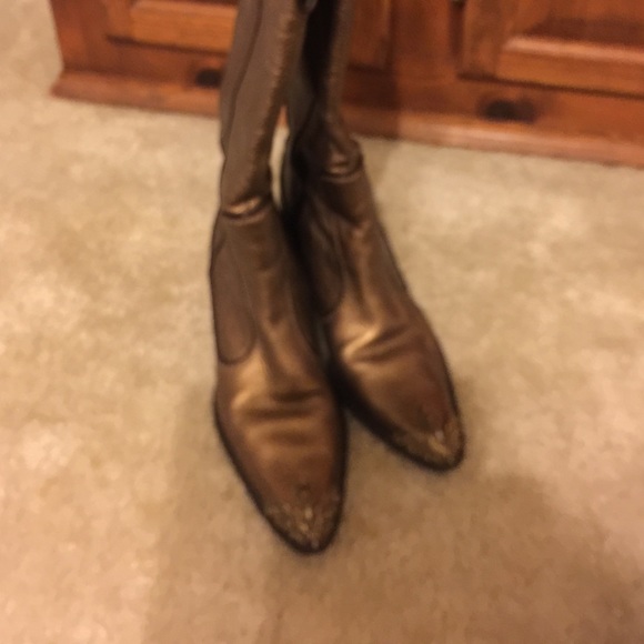 Boots with rhinestone on heel and toe