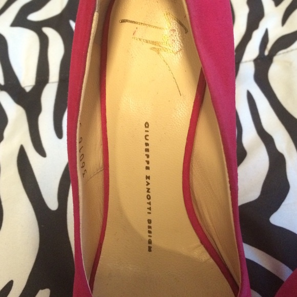 🚫SOLD🚫BEAUTIFUL PINK GIUSEPPE ZANOTTI WEDGE HEEL - Picture 2 of 4
