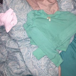 Teal long sleeve crop top