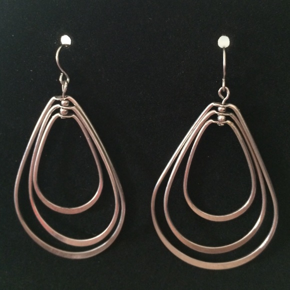 Loop drop earrings!