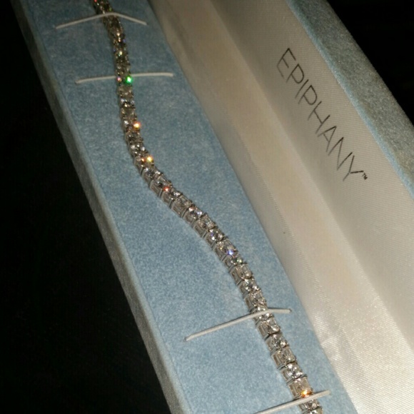Epiphany tennis bracelet