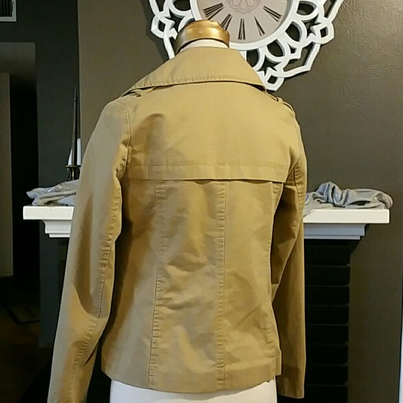 💕Cute khaki Jacket💕   SALE... 🎅 - Picture 3 of 3