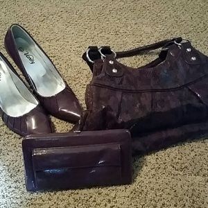Super roomy deep purple purse