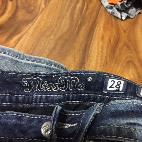 Buckle jeans - Picture 2 of 4