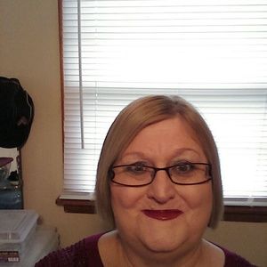 Meet your Posher, Ellen