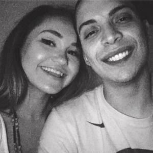 Meet your Posher, Elena