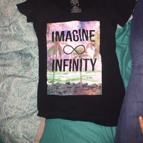 Infinity graphic tee - Picture 1 of 1