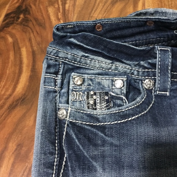 Buckle jeans - Picture 2 of 4