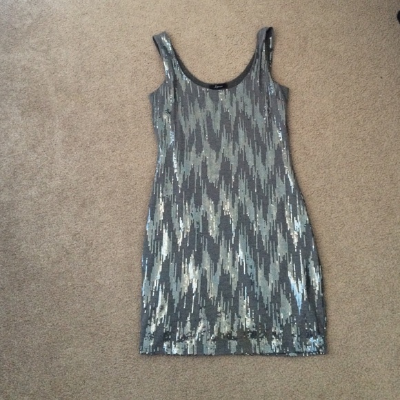 Gray sequence dress - Picture 1 of 2