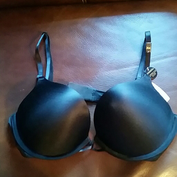 Brand new bombshell!