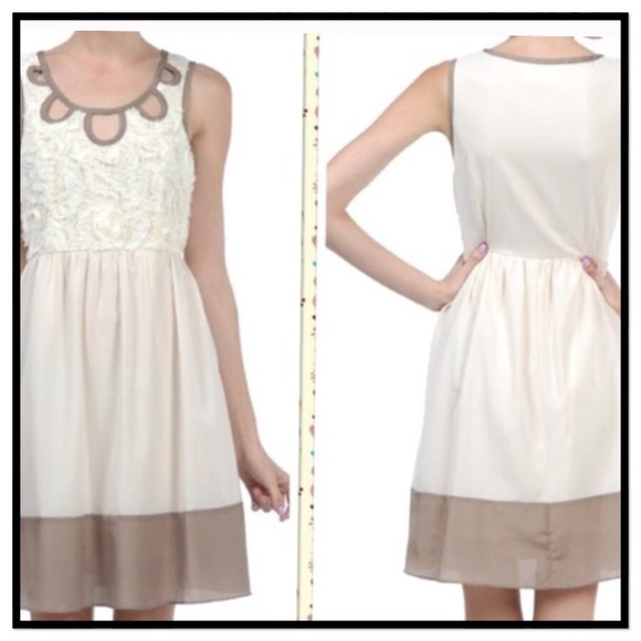 A’REVE PARTY READY CREAM LACE DETAIL DRESS - NWT - Picture 3 of 3