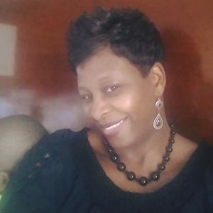 Meet your Posher, Anissa