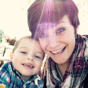 Meet your Posher, Cecilia