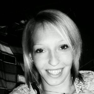 Meet your Posher, Laurie