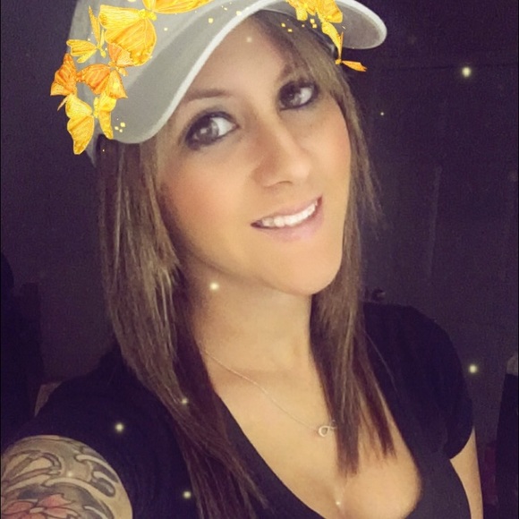 Meet your Posher, Brandi