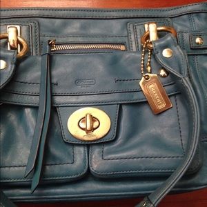Rare Coach Lindsay Satchel in Teal