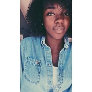 Meet your Posher, Dana