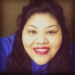 Meet your Posher, Leslie