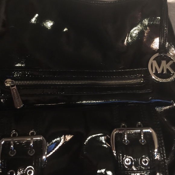 Michael Kors purse - Picture 2 of 4