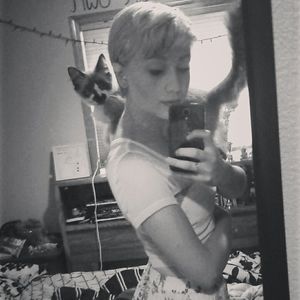 Meet your Posher, Desiree