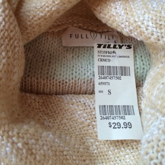 Cowl Neck Poncho - Picture 2 of 3