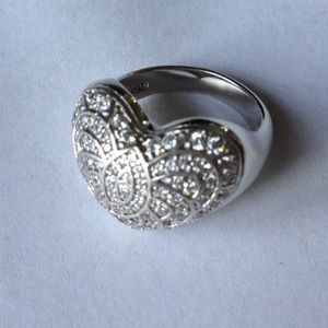Beautiful Over 1ct Diamonds Sterling silver ring