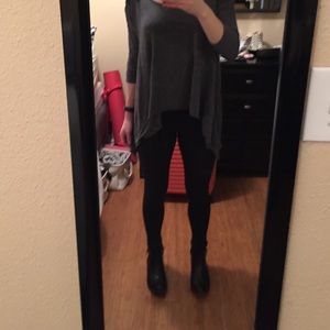 Hollister sharkbite, lace shoulder shirt