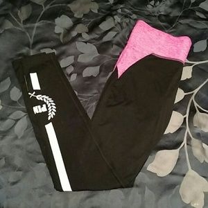 Victoria's secret pink yoga leggings