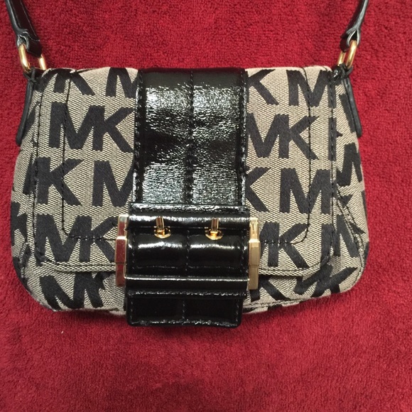 Vintage Michael Kors Crossbody Bag like New !!!