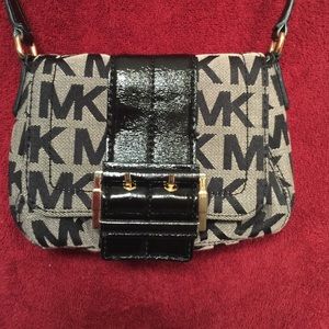 Vintage Michael Kors Crossbody Bag like New !!!