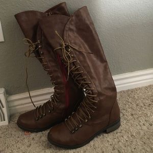 Bamboo brown lace up boots