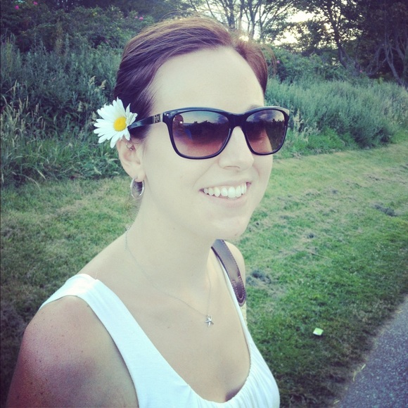 Meet your Posher, Rebecca