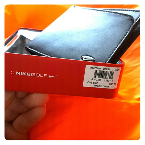Brandnew NiKE GOLF wallet