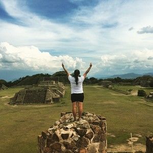 Meet your Posher, Brittany