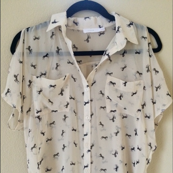 Cold shoulder button down top.