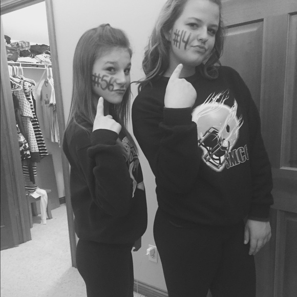 Meet your Posher, Addison - Picture 1 of 1