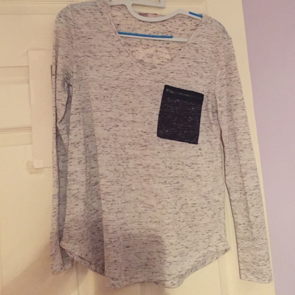 Long sleeved shirt