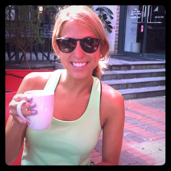 Meet your Posher, Megan - Picture 1 of 1