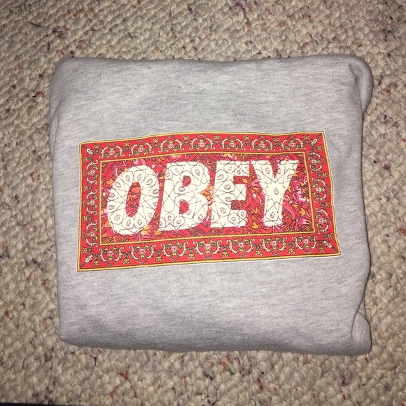Women's Obey sweatshirt