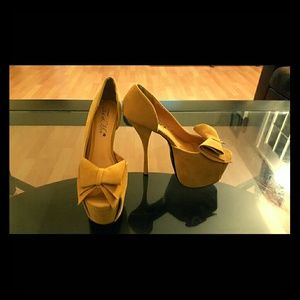 Platform heels