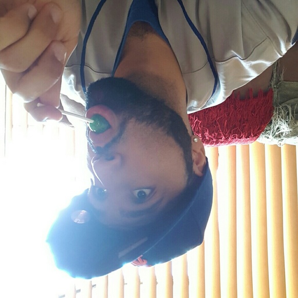 Meet your Posher, Jonathan - Picture 1 of 1