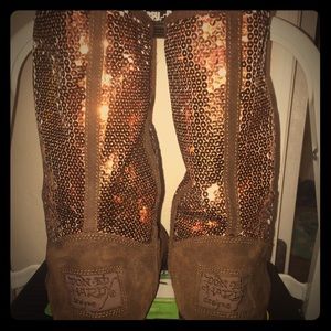 Brown 8.5 Ed Hardy winter boots