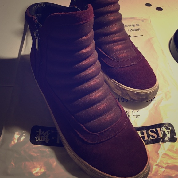 👠👠💋💋Forever 21 Casual flat~
