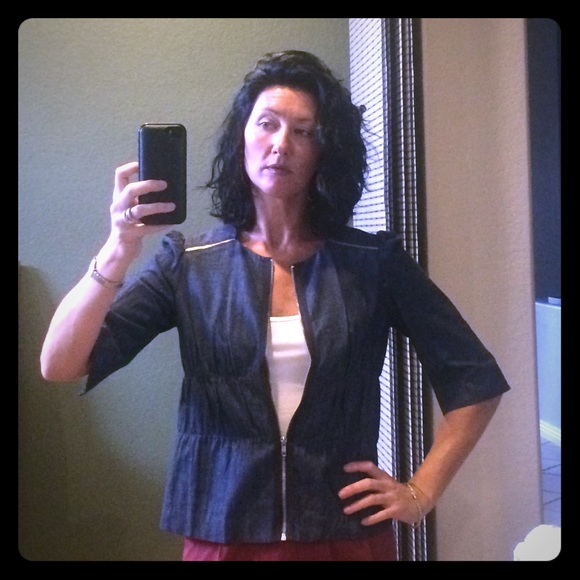 Anthropologie Jackets & Blazers - Anthropologie Sine denim 3/4 length denim jacket