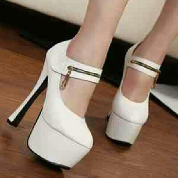 🌻N E W  stilettos🌻