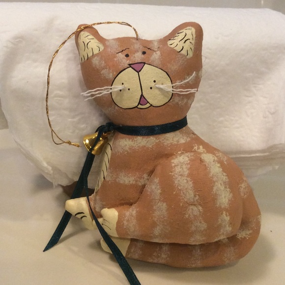 Tan Kitty Kat Decor